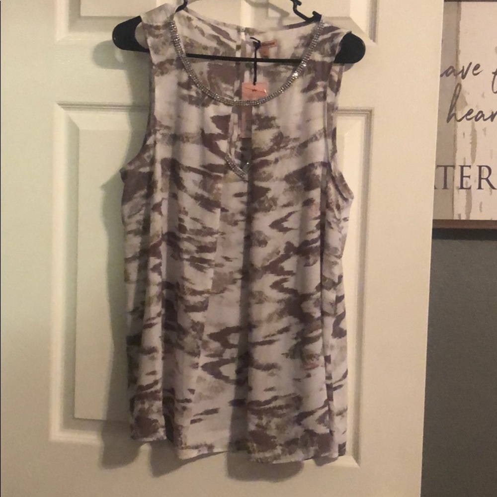 Beautiful sleeveless blouse